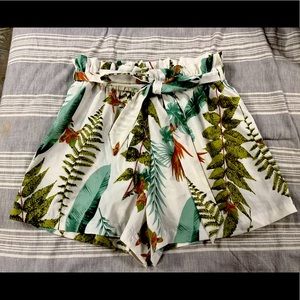 Flower Tie Shorts